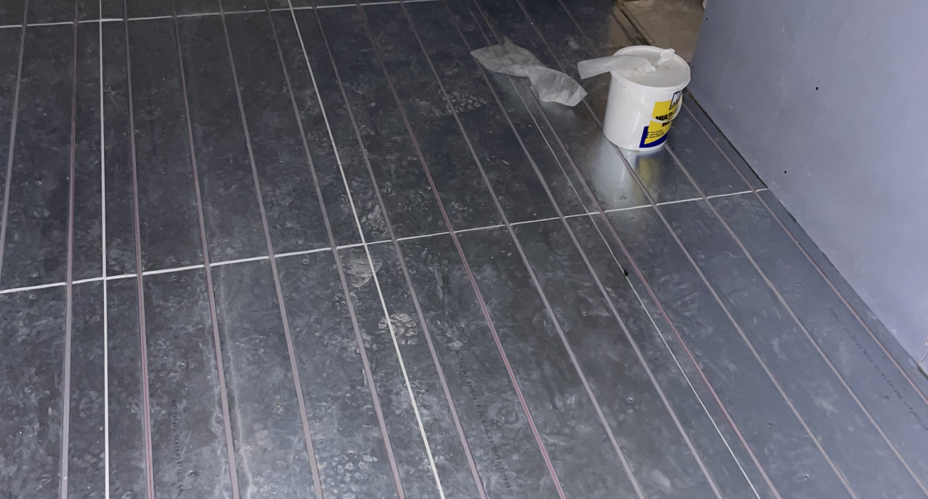 Total NRG Using Viridian Solar & Stiebel Eltron ASHP Church Leigh