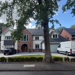 Total NRG Outside view of Viridian Solar Warwickshire